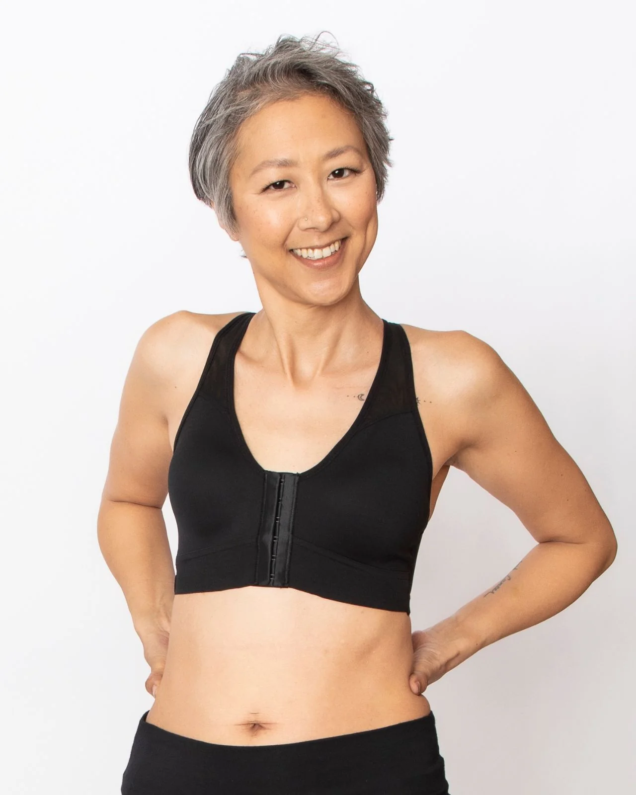 Bianca Pocketed Front Closure Sports Bra - Image 102