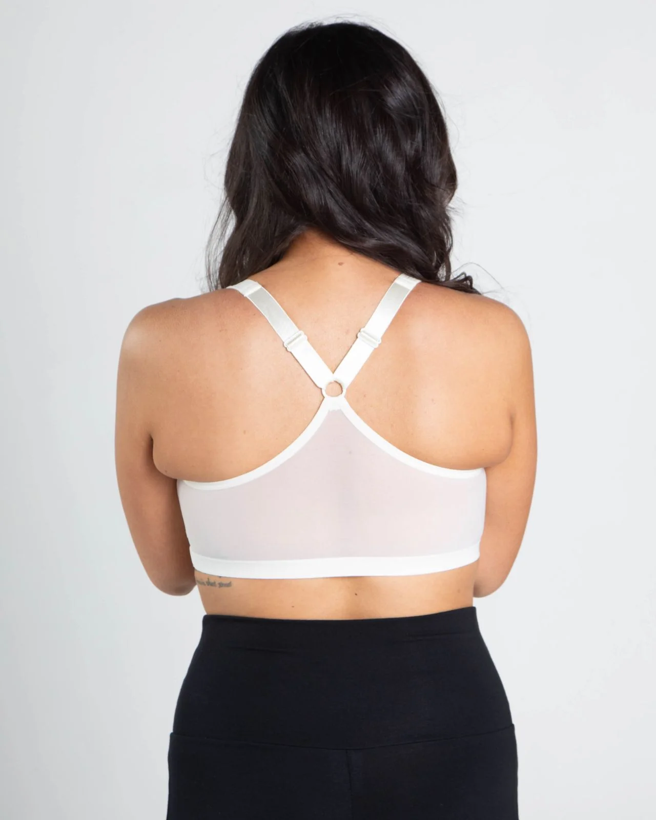 Bianca Pocketed Front Closure Sports Bra - Image 109