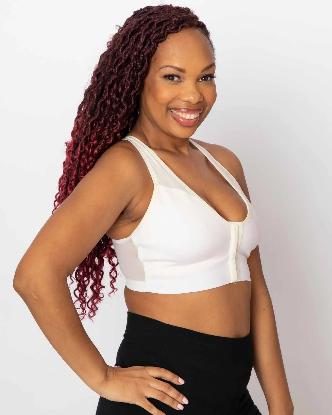 Bianca Pocketed Front Closure Sports Bra - Image 12
