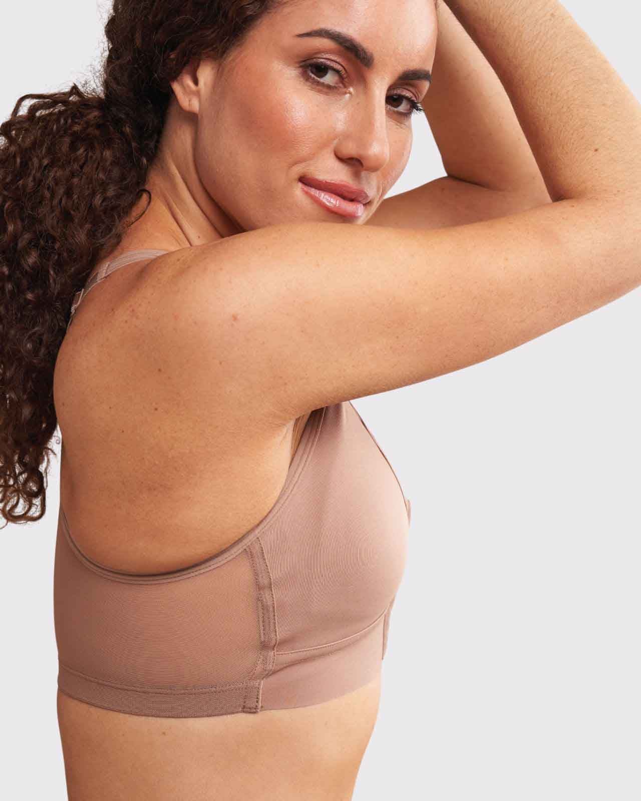 Bianca Pocketed Front Closure Sports Bra - Image 17