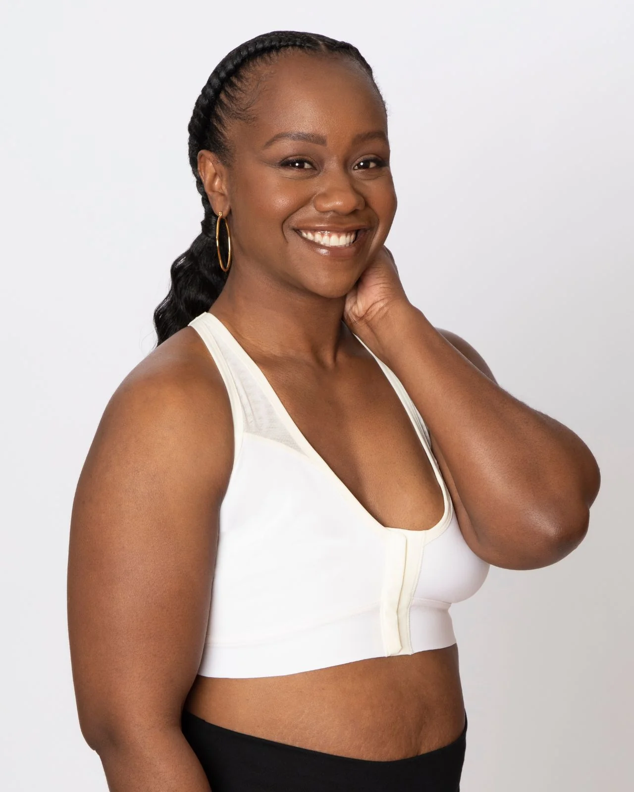Bianca Pocketed Front Closure Sports Bra - Image 26