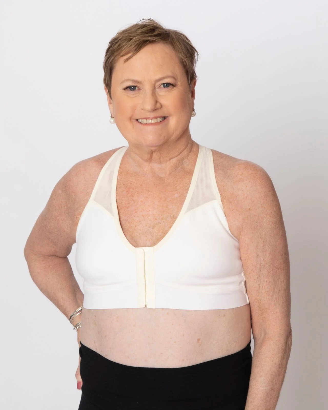 Bianca Pocketed Front Closure Sports Bra - Image 43