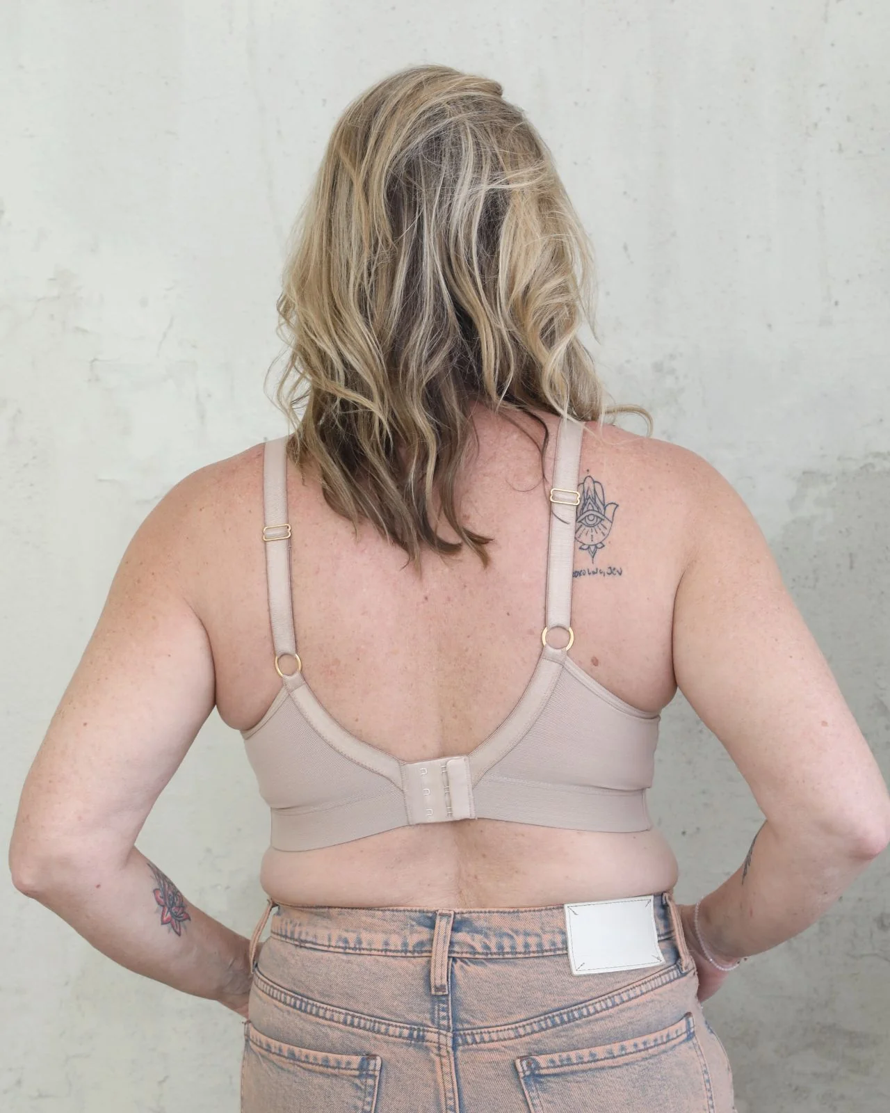 Brenda Pocketed Molded Cup Mesh Bra - Image 38