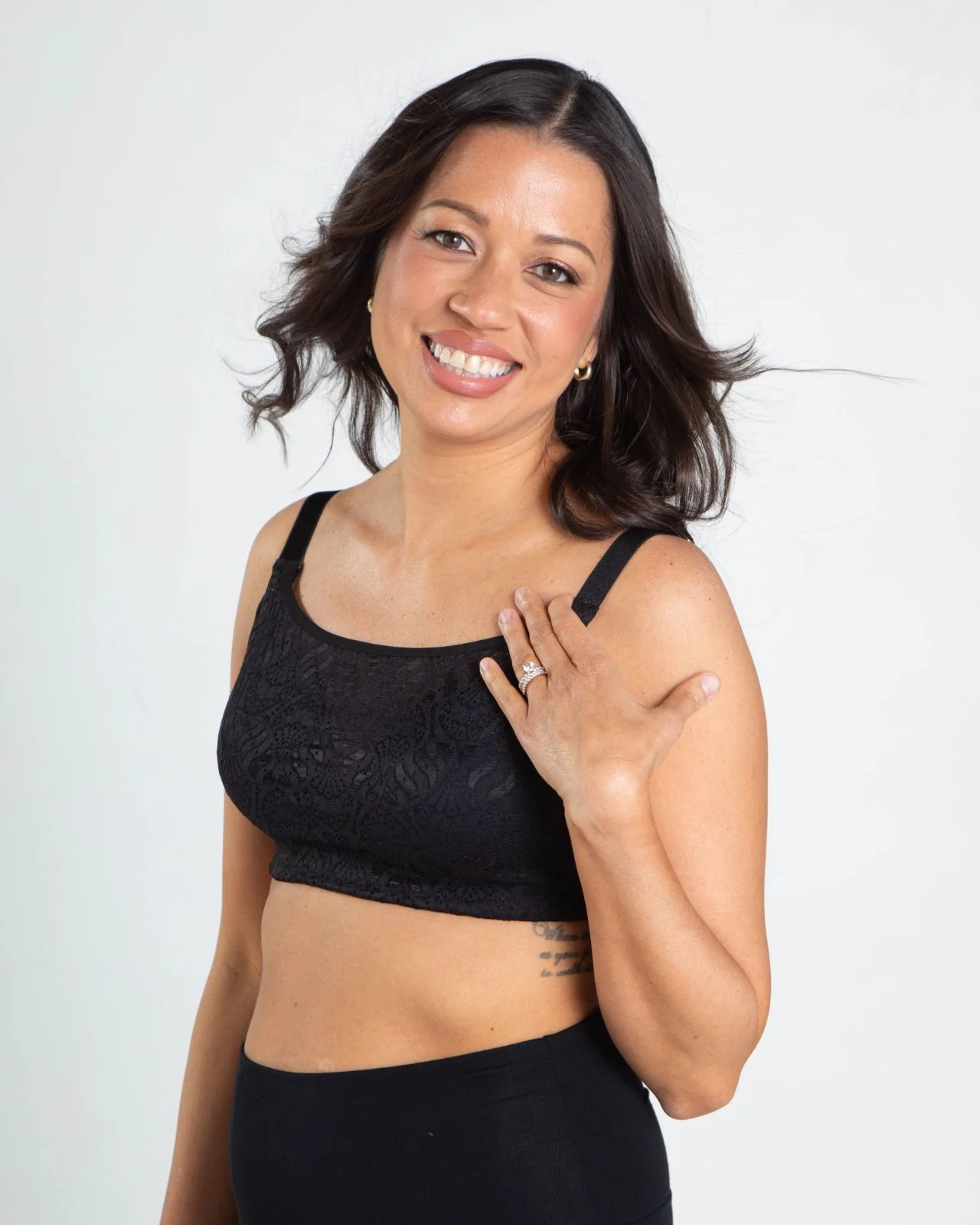 Carrie Pocketed Lace Molded Cup Bra - Image 10