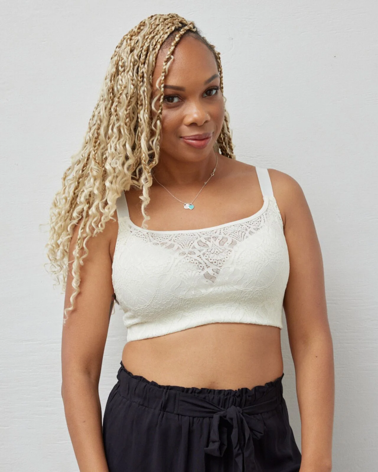 Carrie Pocketed Lace Molded Cup Bra - Image 52