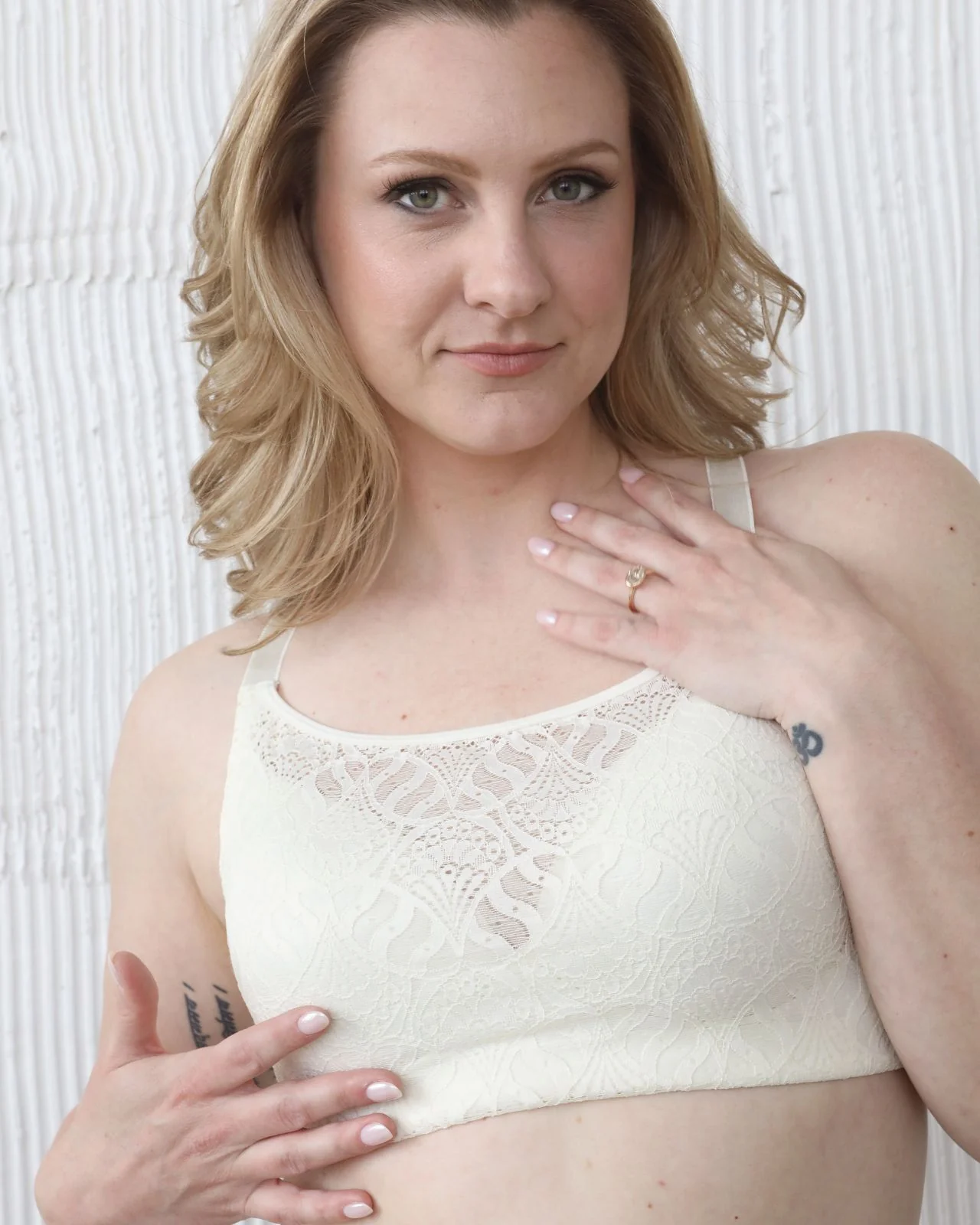 Carrie Pocketed Lace Molded Cup Bra - Image 71