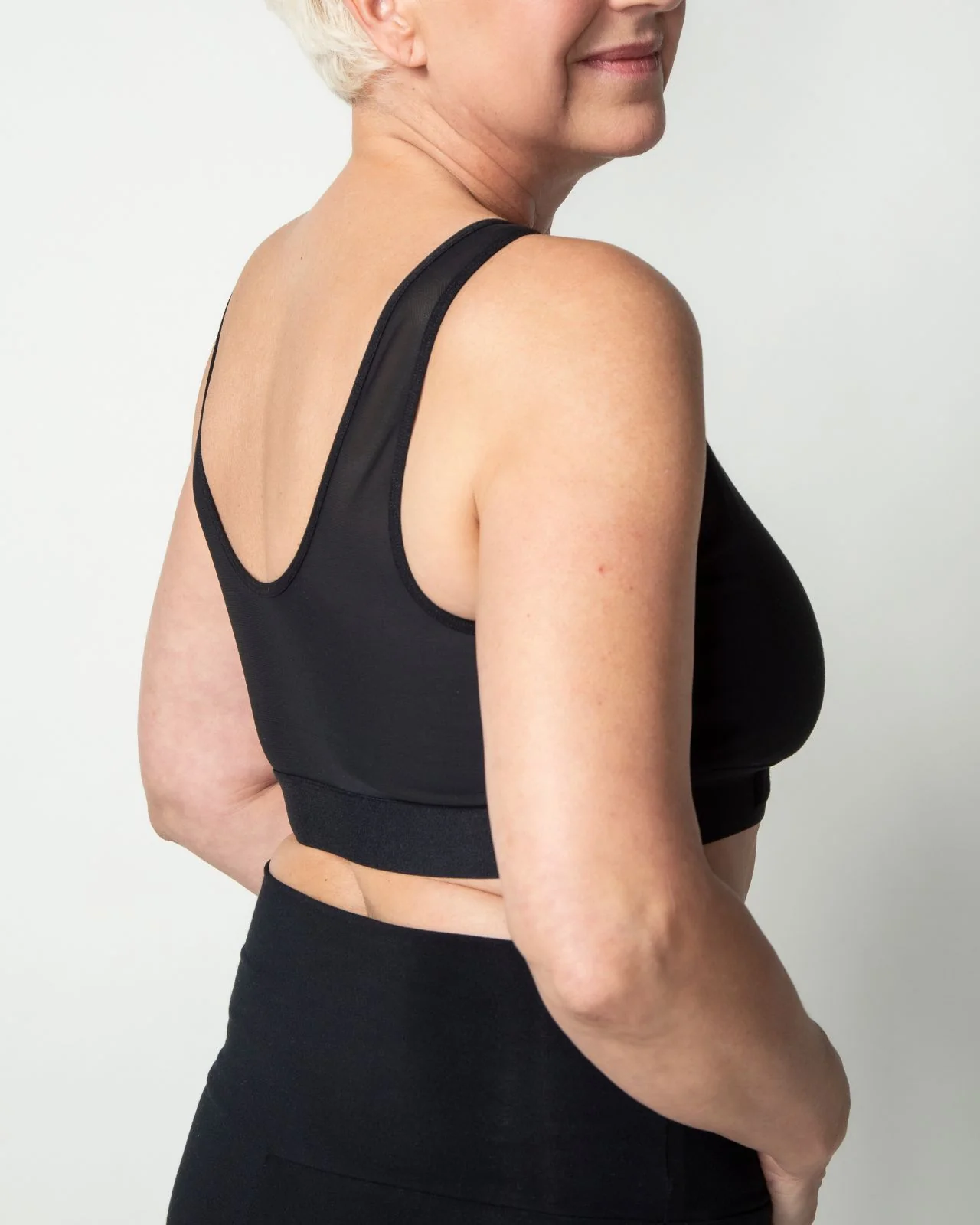Front Closure Post Surgical Bra - Image 9