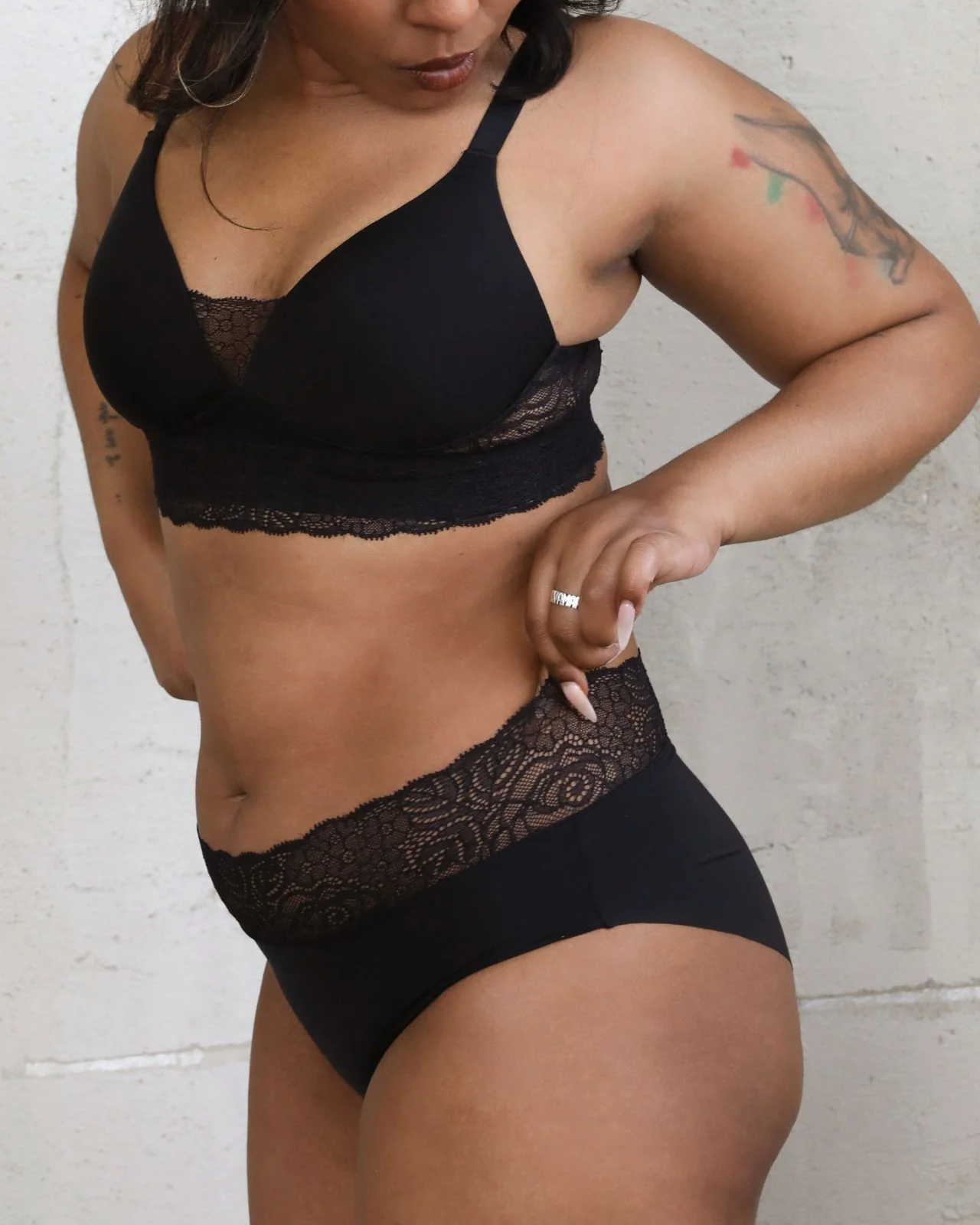 Lace Mid-Rise Brief - Image 7