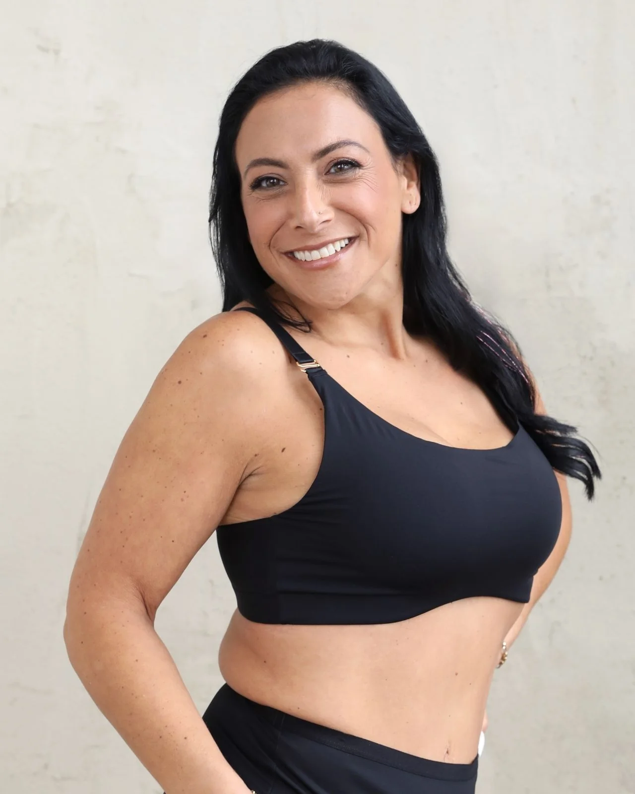 Lexi Full Coverage Pocketed Molded Cup Bra - Image 30