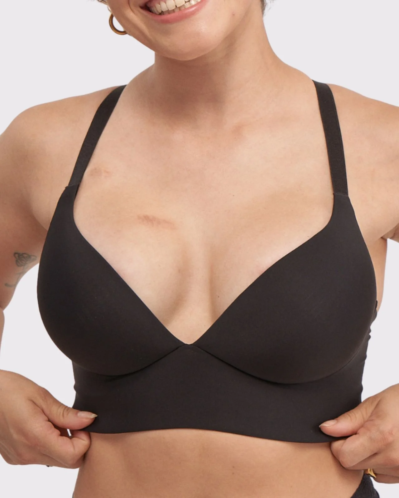Trish Molded Cup Plunge Bra - Image 10