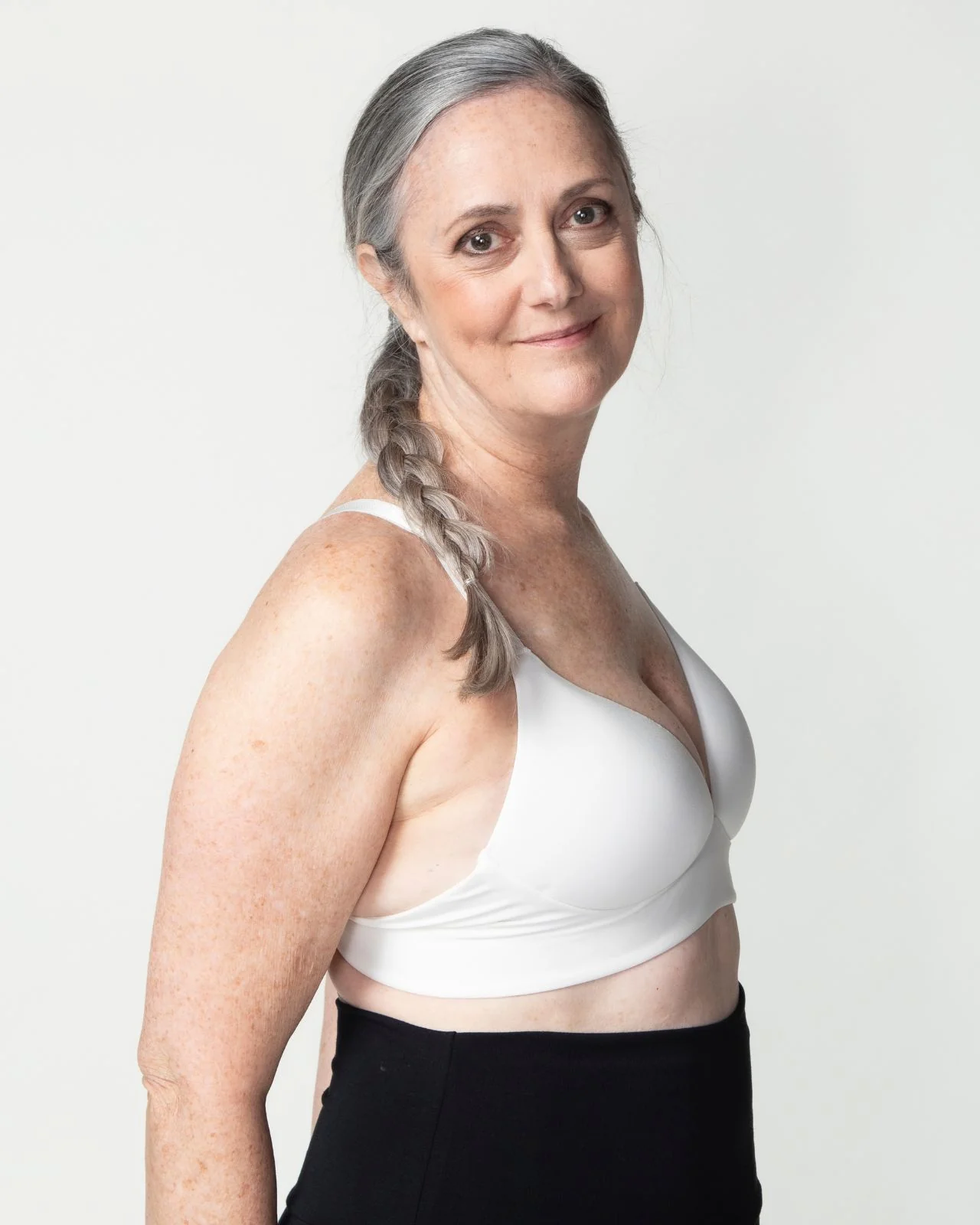 Trish Molded Cup Plunge Bra - Image 20