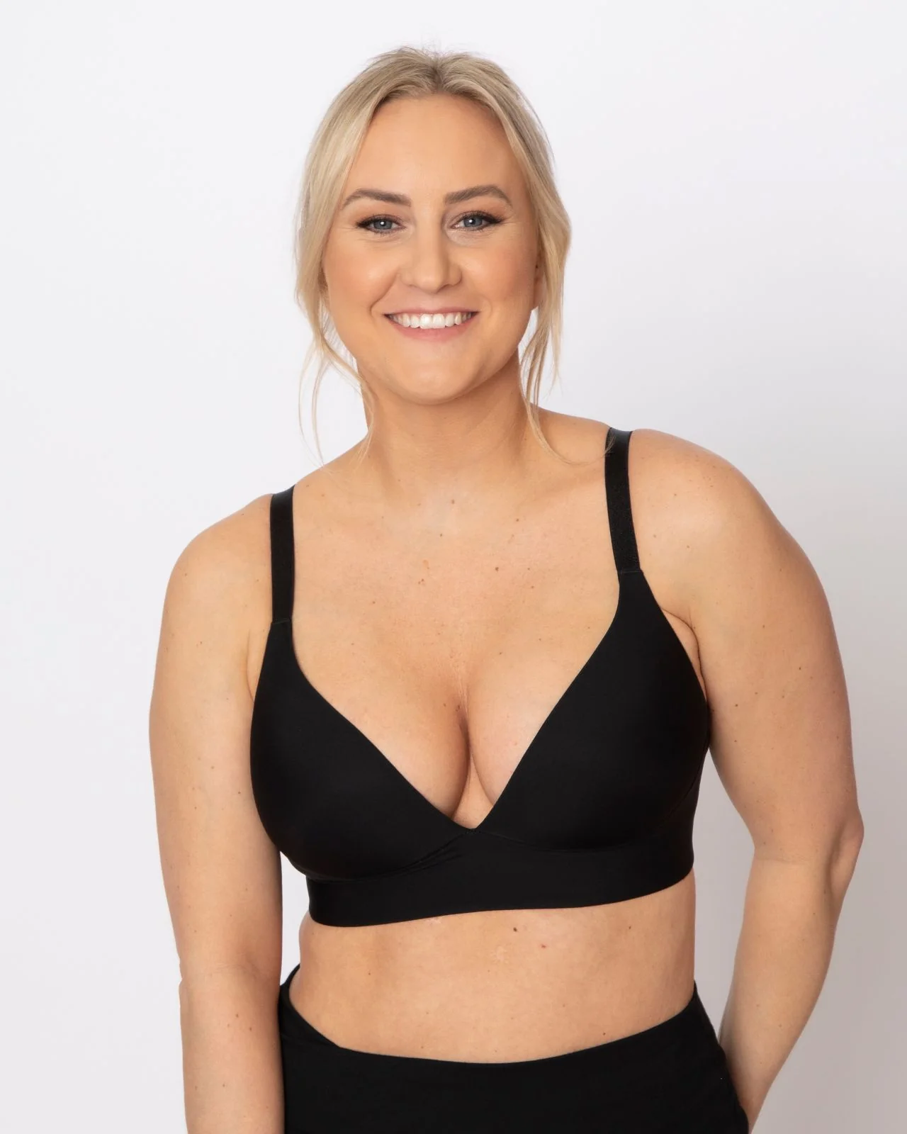 Trish Molded Cup Plunge Bra - Image 26