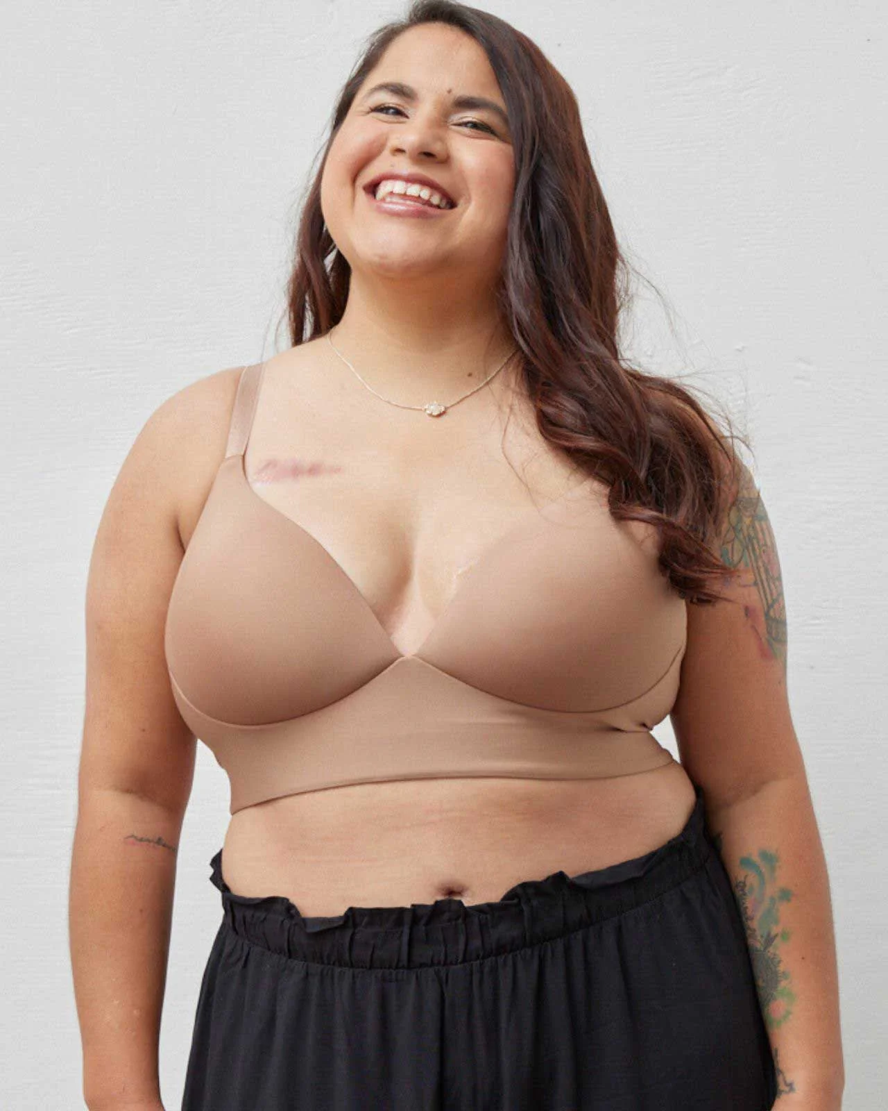 Trish Molded Cup Plunge Bra - Image 60