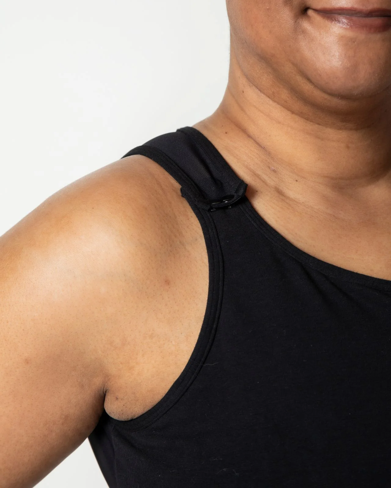 Post-Surgical Vest - Image 9