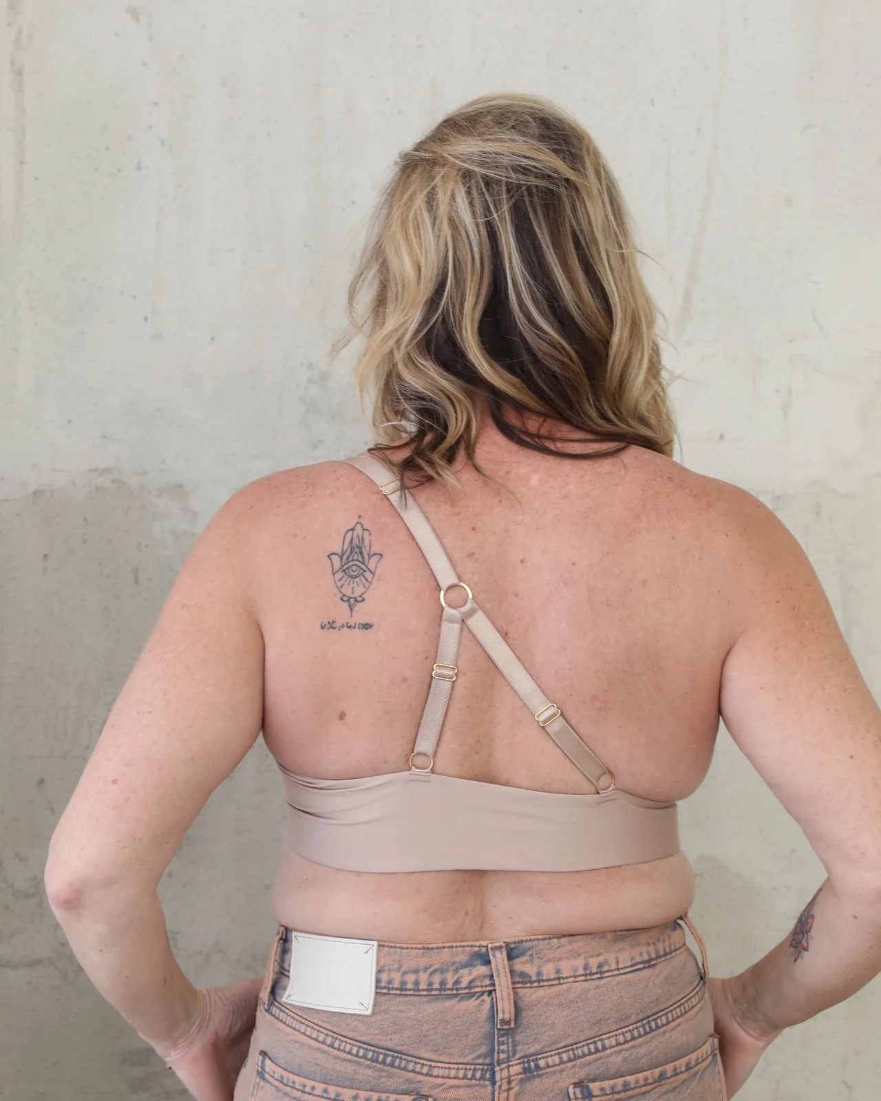Rachel Unilateral Molded Left Cup Sling Bra - Image 11