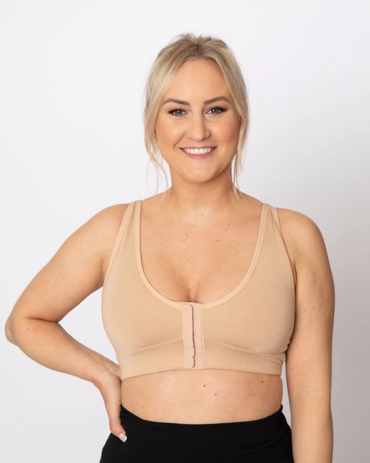 Rora Pocketed Front Closure Bra - Image 11