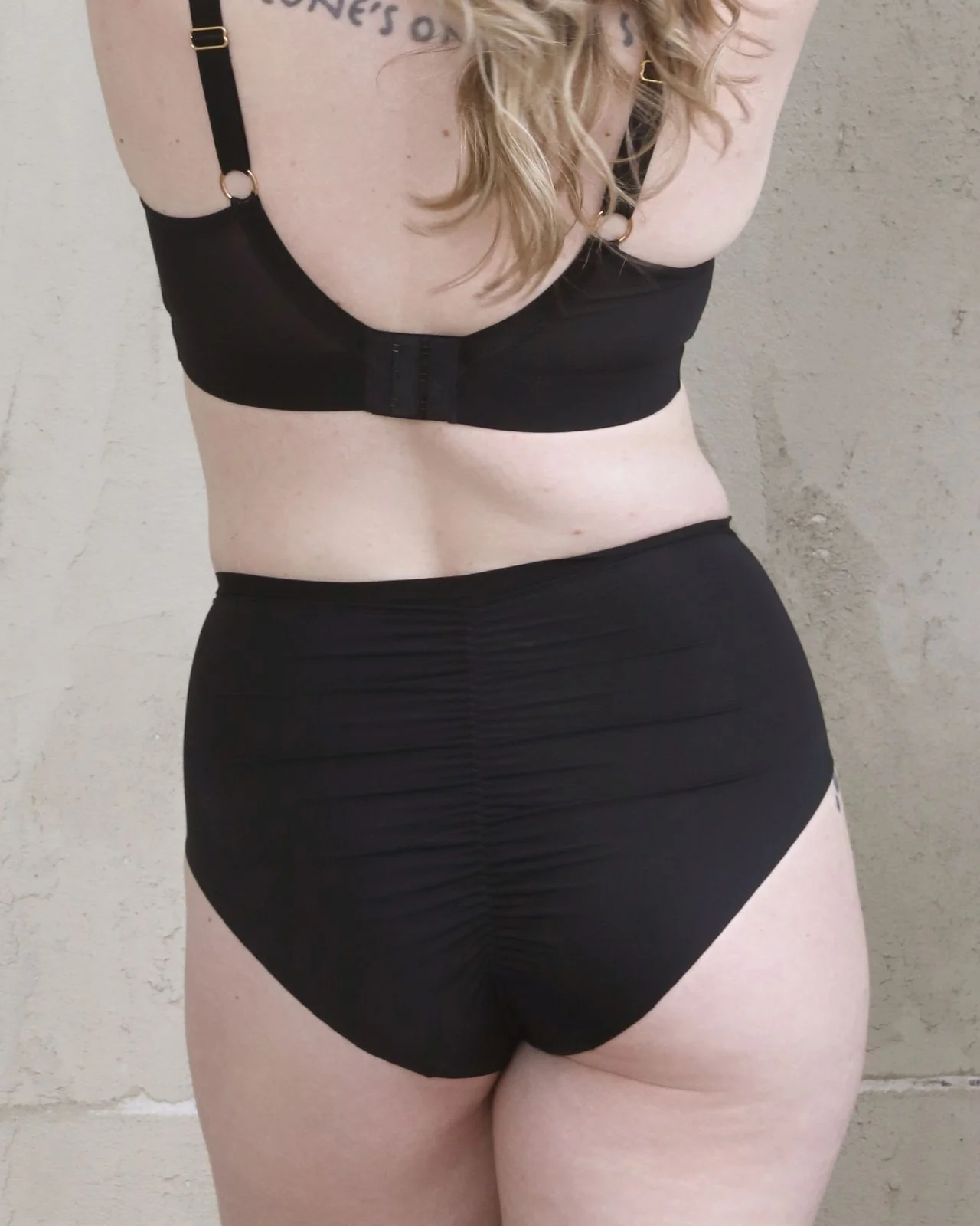 Smoothing No Show Brief - Image 11