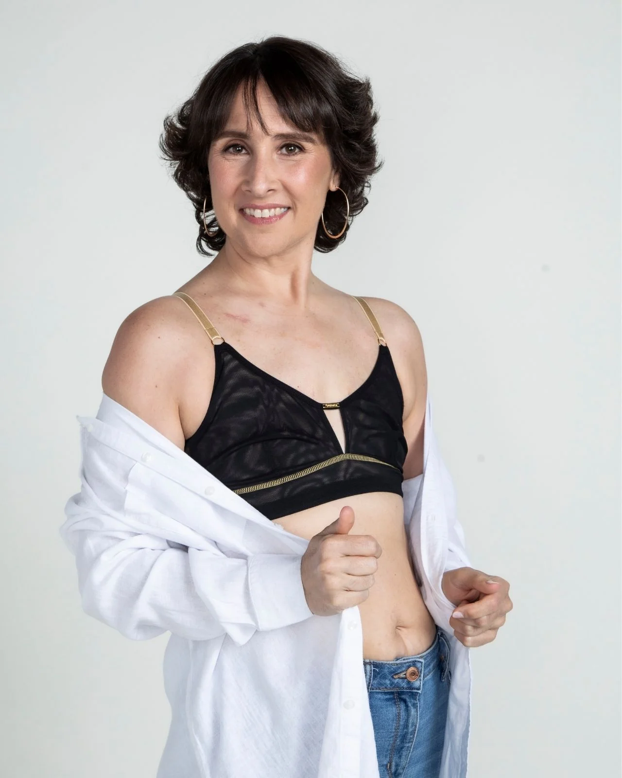 Victoria Mesh Keyhole Bralette - Image 15