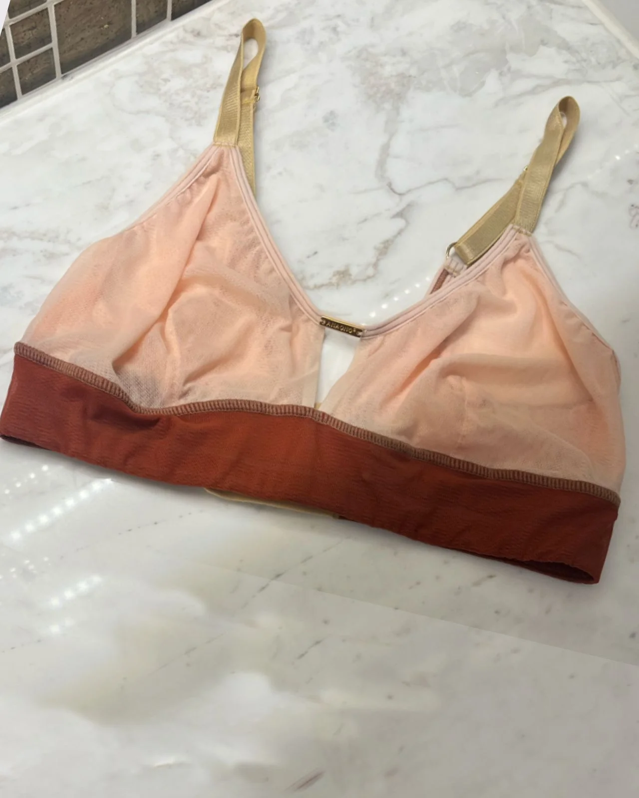 Victoria Mesh Keyhole Bralette - Image 27
